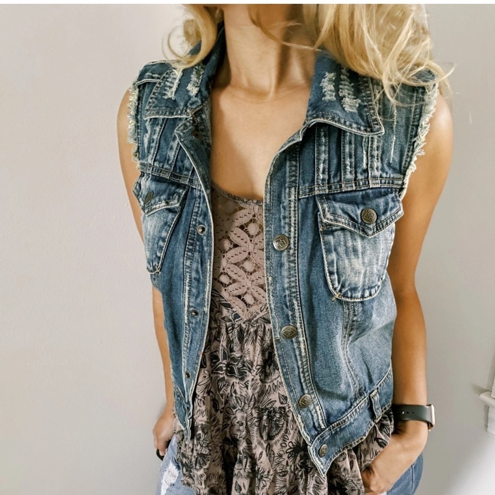 Free People Distressed Denim Sleeveless Vest Size XS